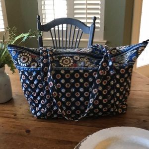 Vera Bradley large Tote